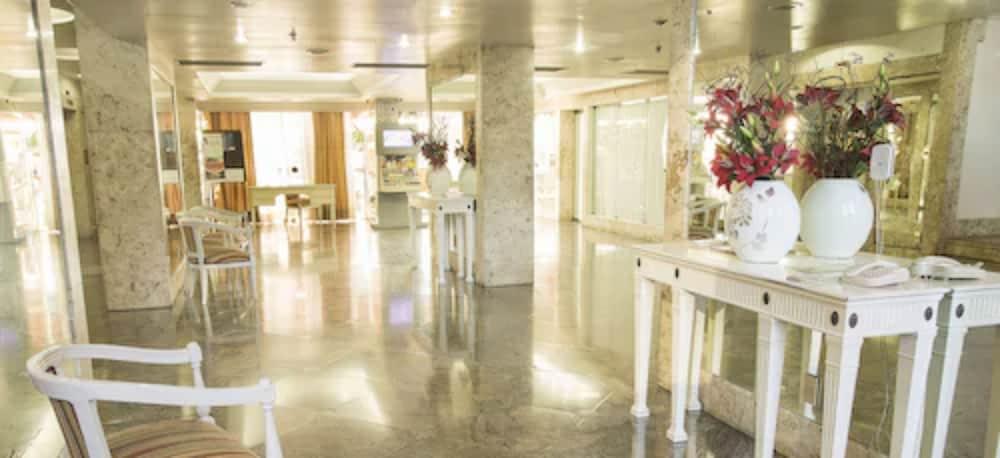 Hotel Sol Victoria Marina 4*