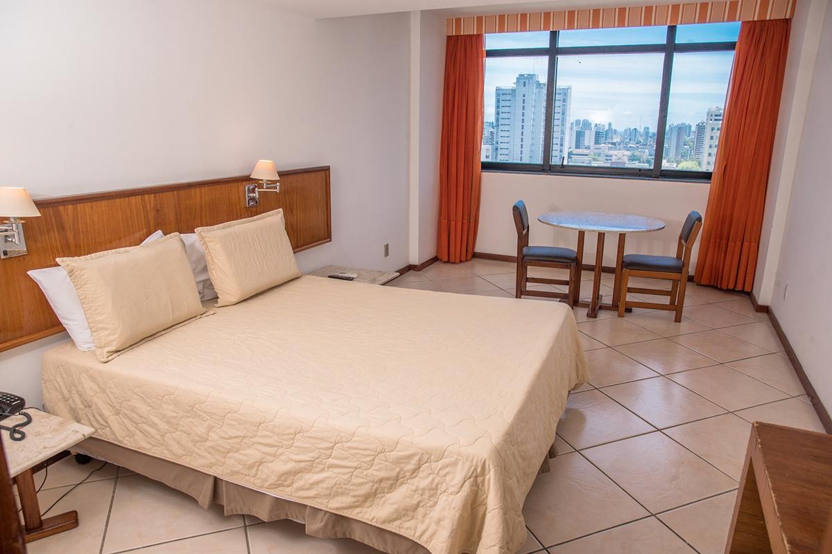 Hotel Sol Victoria Marina