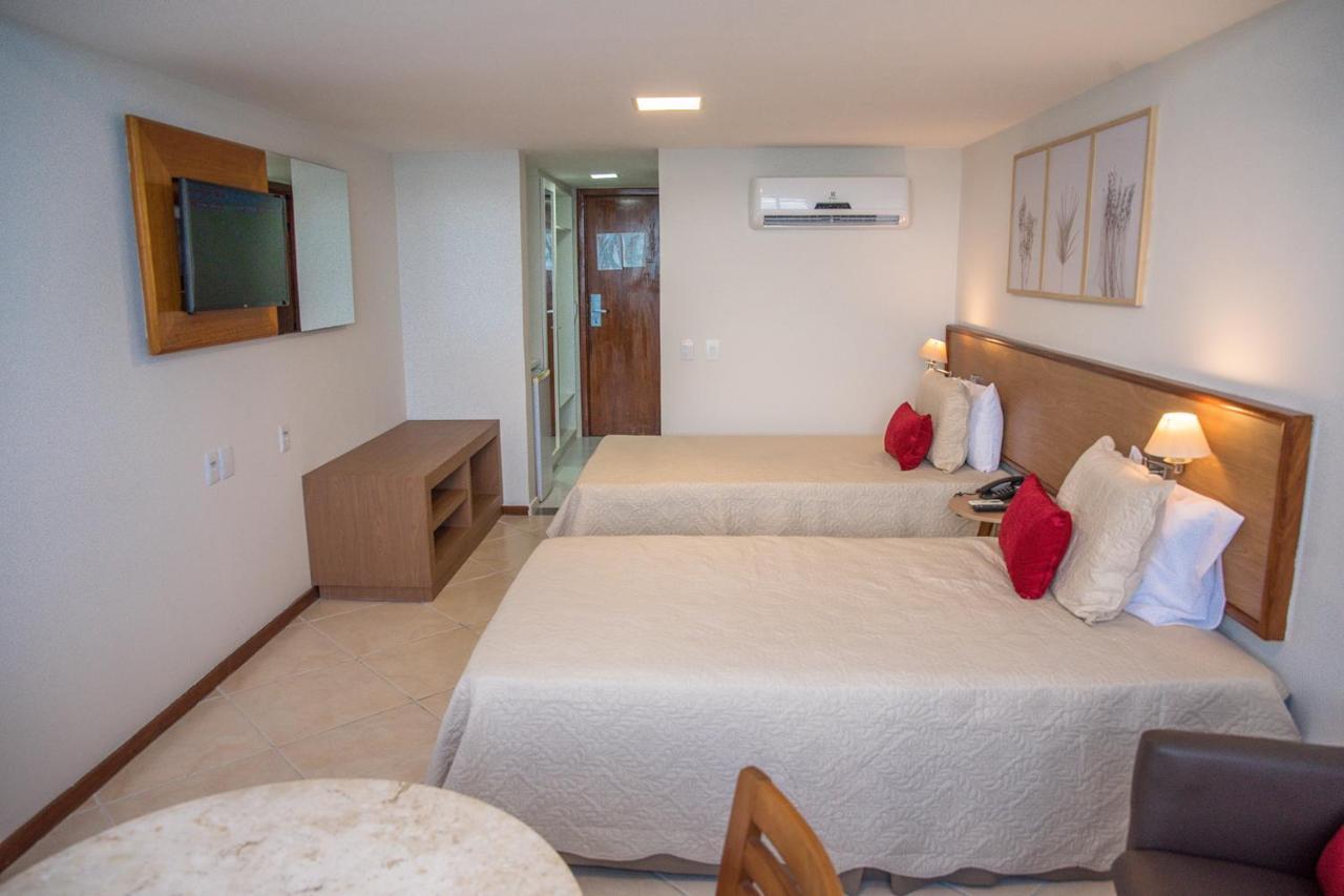Hotel Sol Victoria Marina